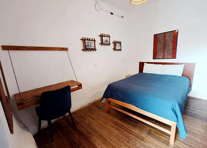 Hostel Intro *